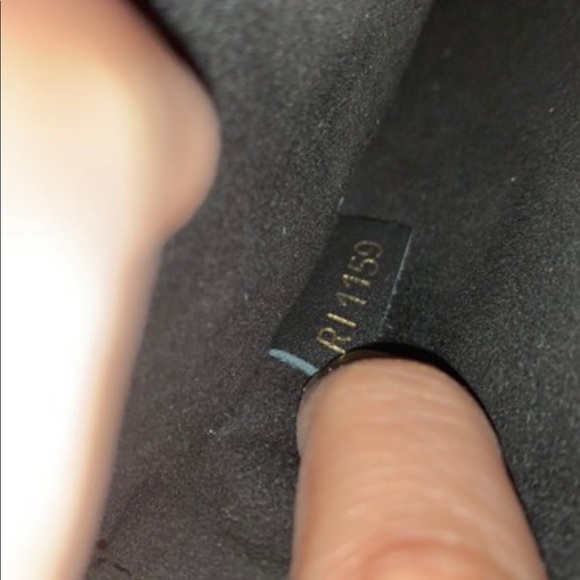 Louis Vuitton NeoNoe - Picture 2 of 7